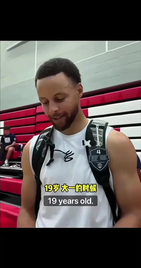 美國男籃問答：第一次扣籃時(shí)幾歲？濃眉：詹姆斯兩歲扣籃！